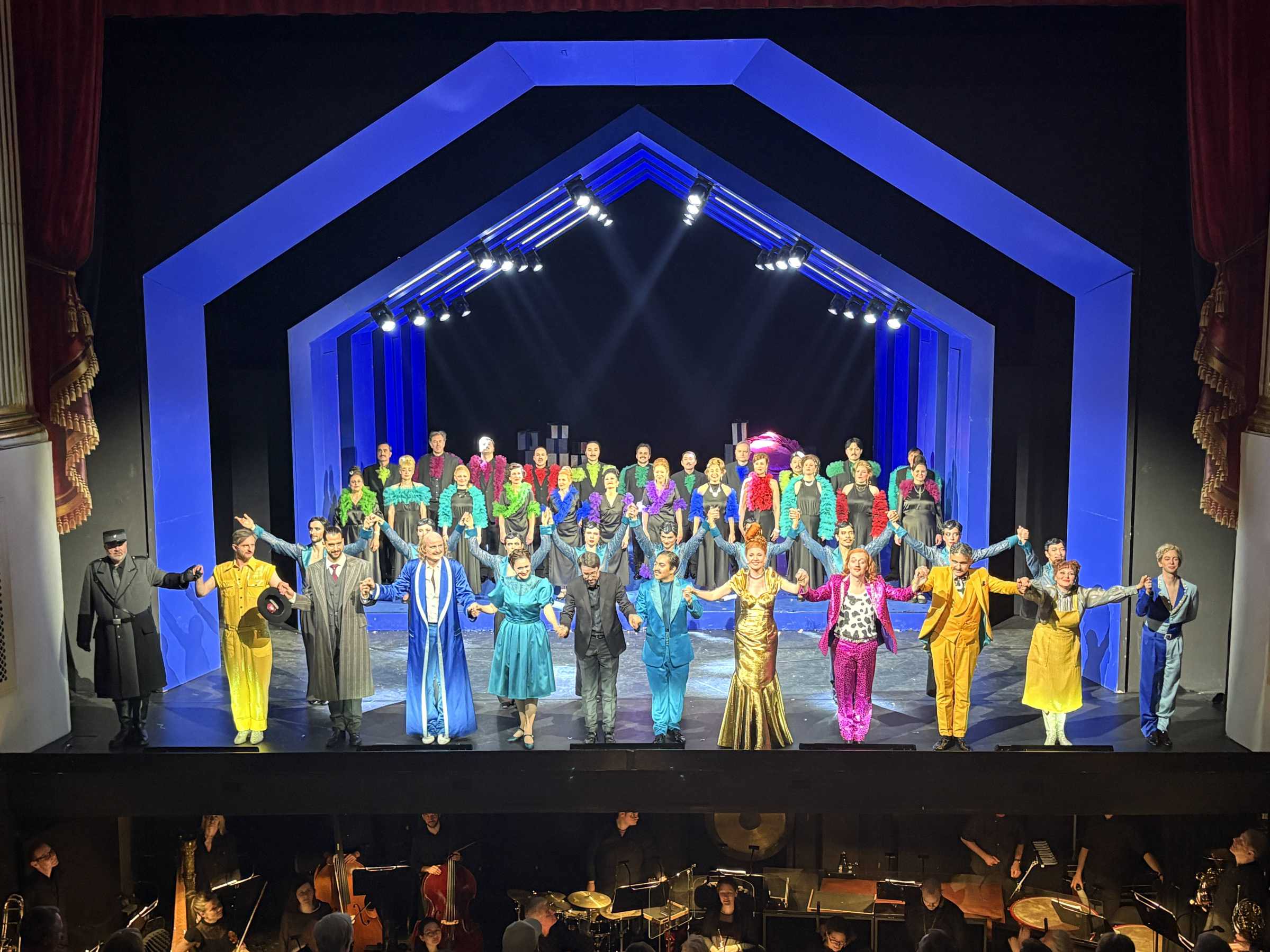 Schlussapplaus nach der Operette Polnische Hochzeit